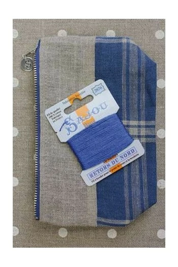Trousse Lin Carreaux Naturel/bleu 4 Trousse Lin Carreaux Naturel/bleu – Image 4