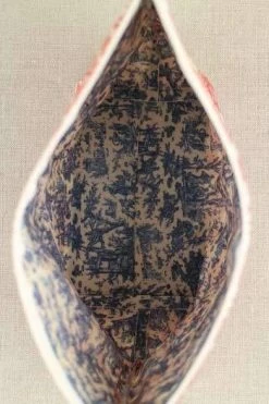 Trousse Toile Cirée Offrande Miniature Rouge 8 Trousse Toile Cirée Offrande Miniature Rouge -artisanat Soldes Magasin trousse toile ciree offrande miniature rouge 2